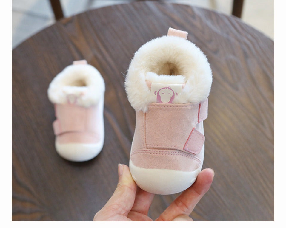 Zapatos para niños pequeños 
