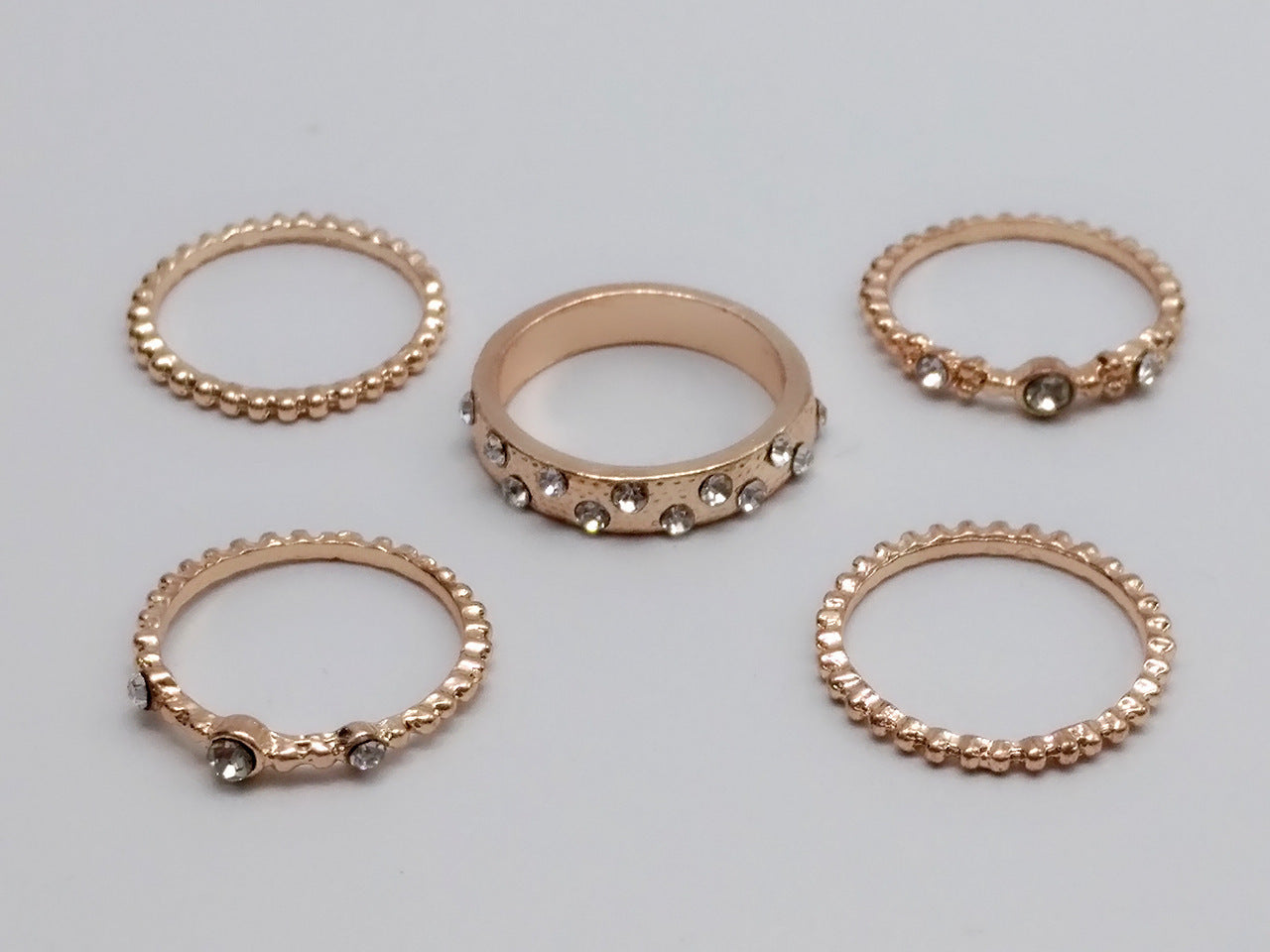 Europäischer und amerikanischer Schmuck Roségold Stapelbare Diamanten Set aus fünf Ringsätzen BohemiaJ