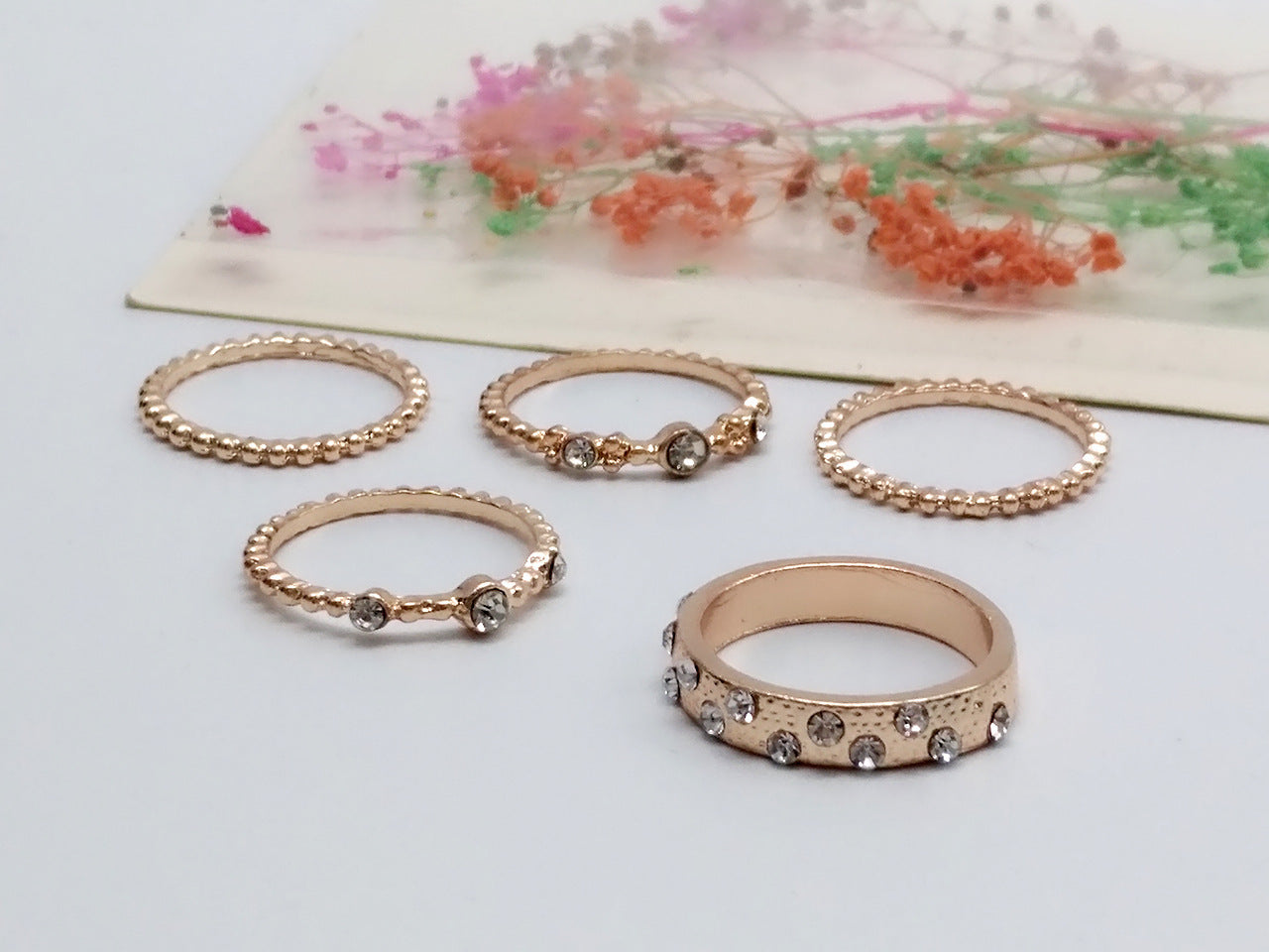 Europäischer und amerikanischer Schmuck Roségold Stapelbare Diamanten Set aus fünf Ringsätzen BohemiaJ