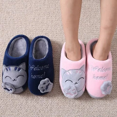 Pantuflas cálidas de invierno para mujer, zapatos de gato de dibujos animados, pantuflas peludas de felpa, zapatos planos de punta redonda, pantuflas de piso para el dormitorio y el hogar para mujer
